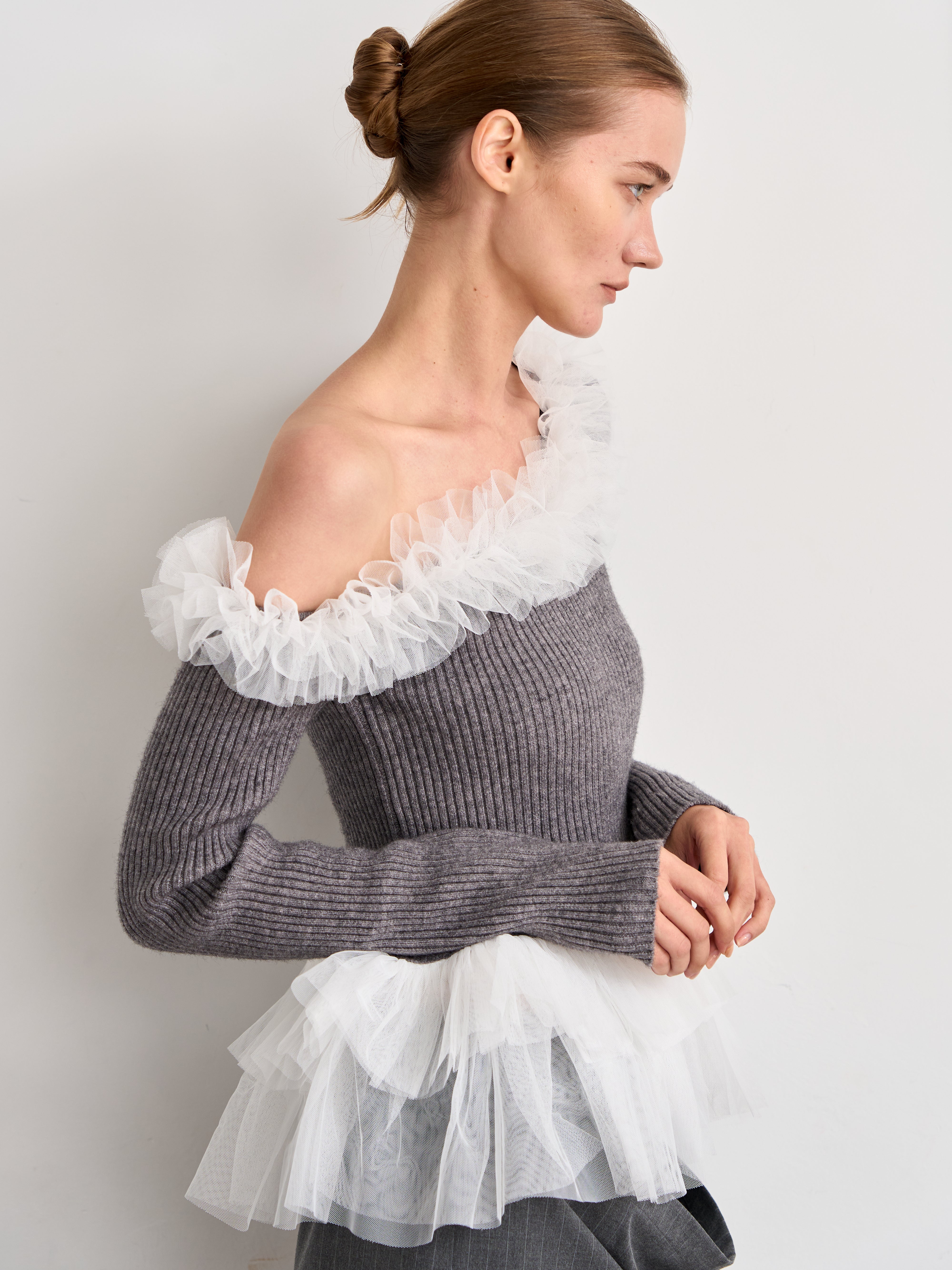 Asymmetry Tulle Knit Top