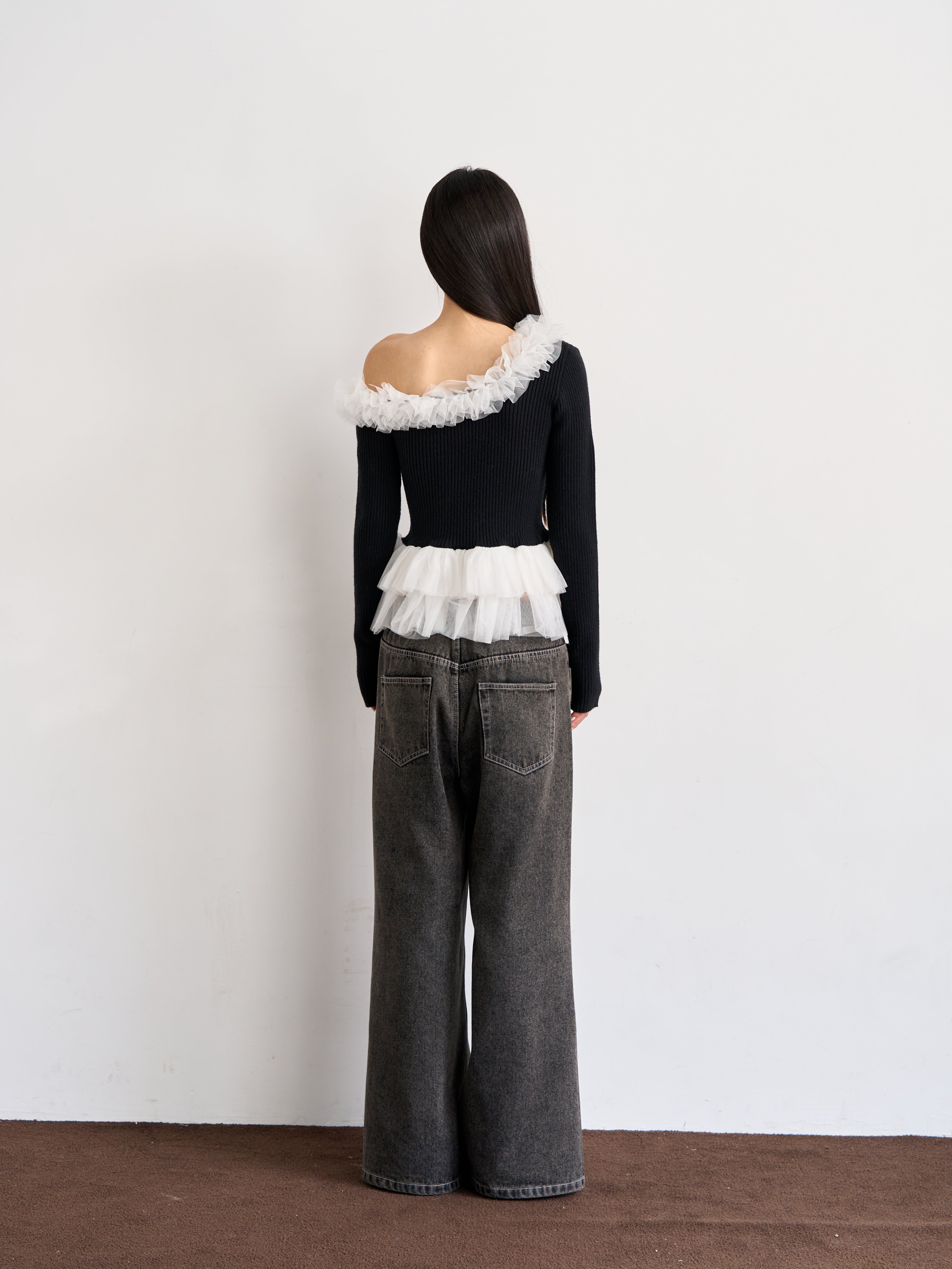 Asymmetry Tulle Knit Top　